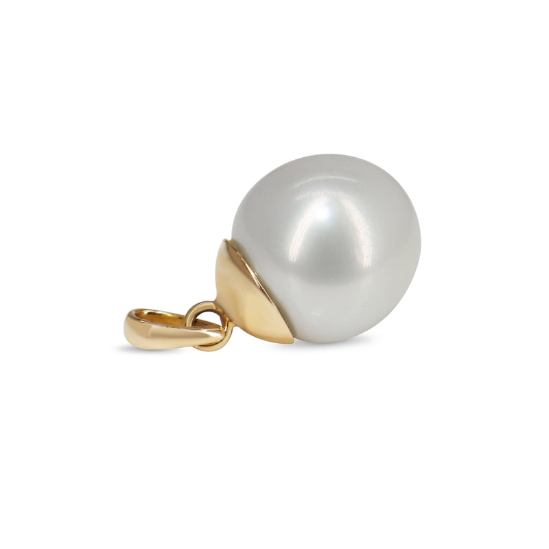 20ct Yellow Gold 14mm South Sea Pearl Pendant