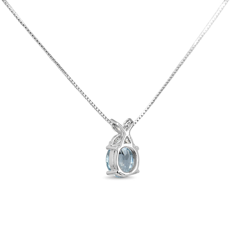 Platinum Aquamarine and Diamond Necklace