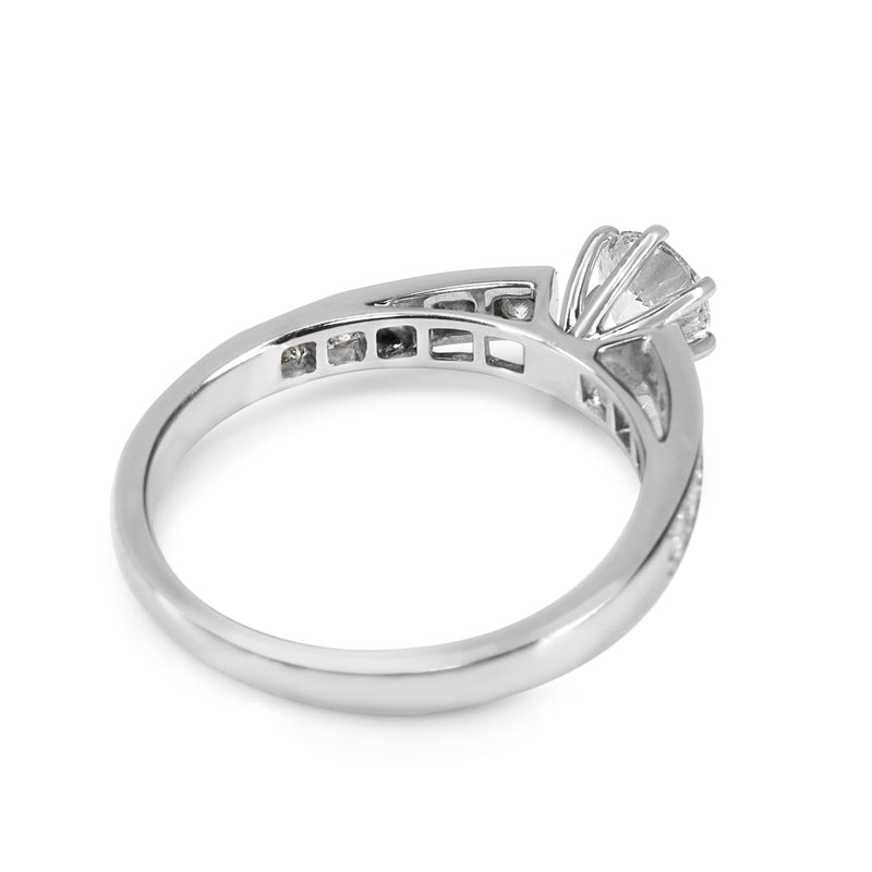 18ct White Gold Brilliant and Princess Cut Solitaire Diamond Ring