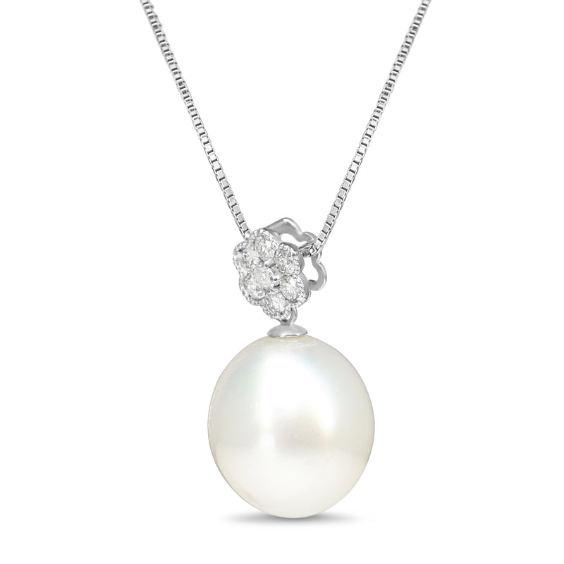 18ct White Gold 13.5mm South Sea Pearl and Diamond Daisy Style Necklace