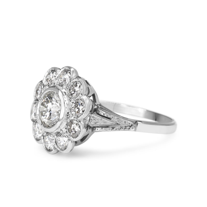 18ct White Gold Edwardian Style Diamond Daisy Ring