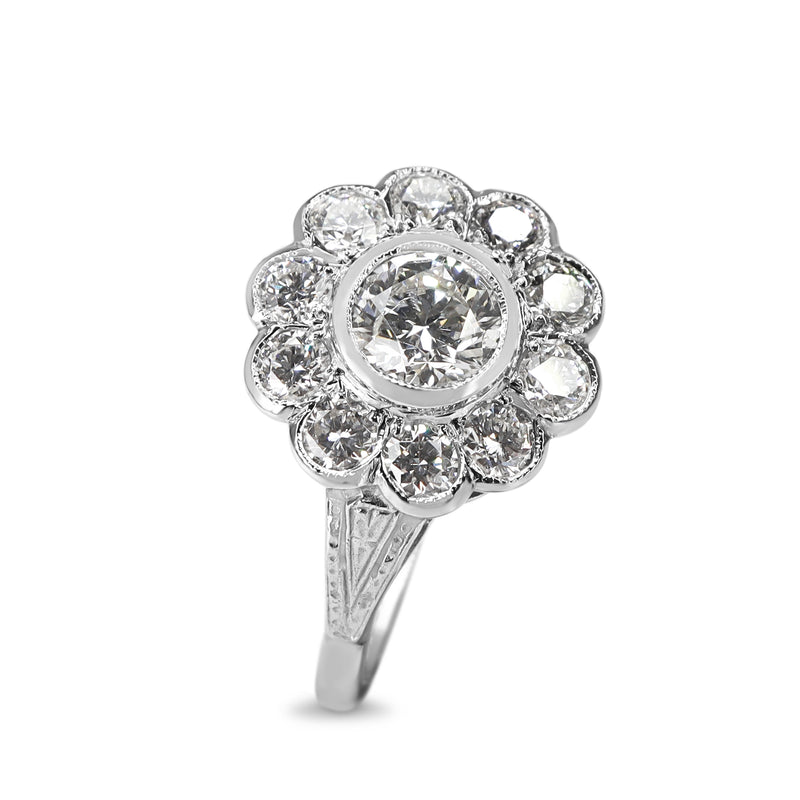 18ct White Gold Edwardian Style Diamond Daisy Ring