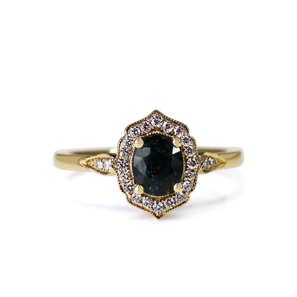 18ct Yellow Gold Vintage Style Sapphire and Diamond Halo Ring