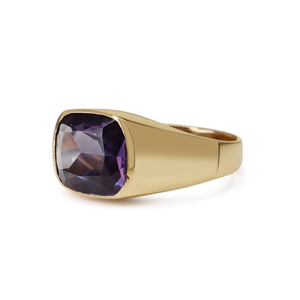 10ct Yellow Gold Vintage Amethyst Signet Ring