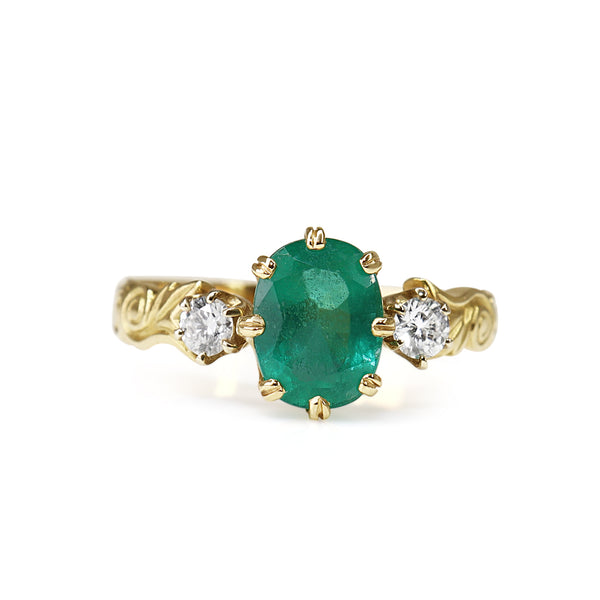 18ct Yellow Gold Emerald and Diamond Vintage Style Ring With Etched Band