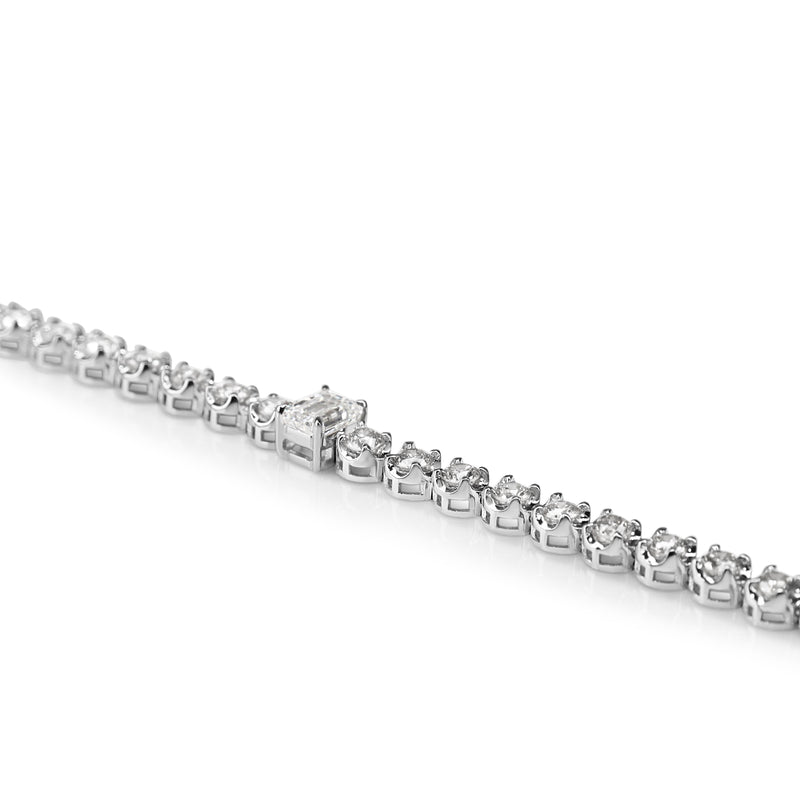 18ct White Gold Brilliant and Emerald Cut Diamond Tennis Bracelet