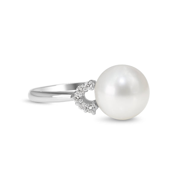 Platinum 10mm South Sea Pearl and Diamond Ring