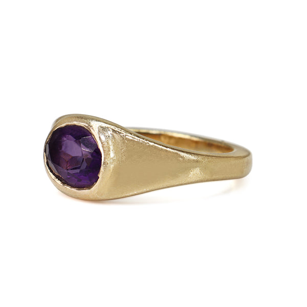 14ct Yellow Gold Vintage Amethyst Signet Ring