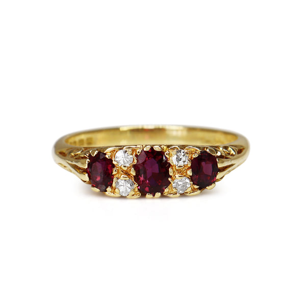 18ct Yellow Gold Antique Ruby and Diamond 3 Stone Old Cut Diamond Ring