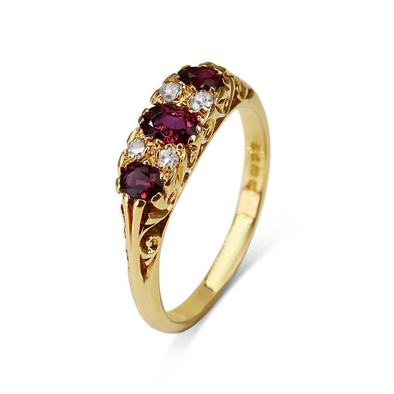 18ct Yellow Gold Antique Ruby and Diamond 3 Stone Old Cut Diamond Ring