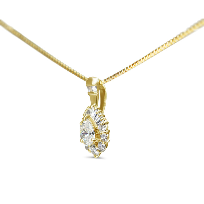 18ct Yellow Gold Pear Shaped Diamond Halo Necklace