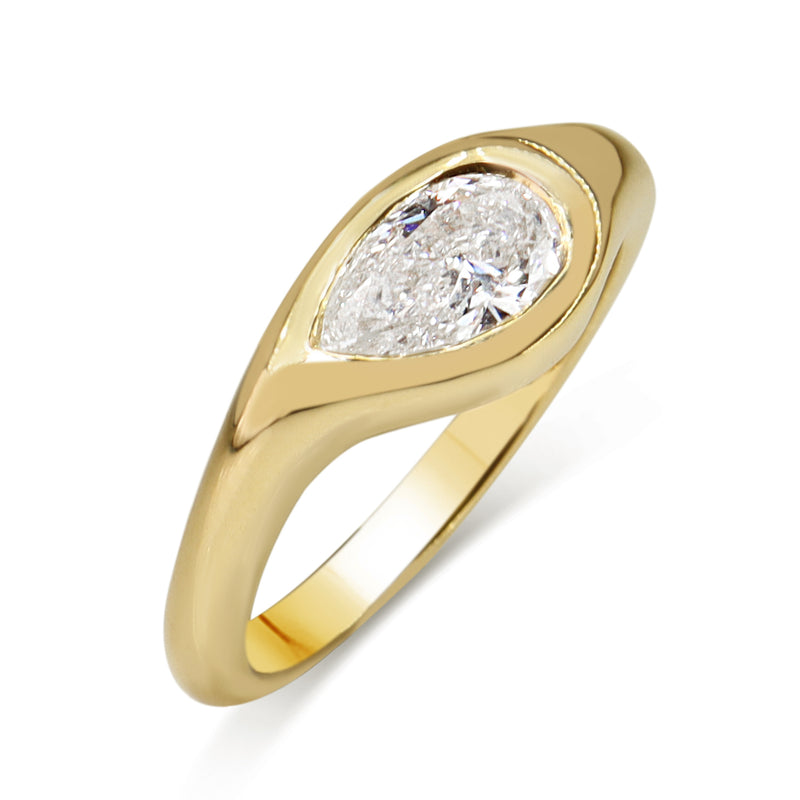 18ct Yellow Gold East West Pear Bezel Diamond Ring