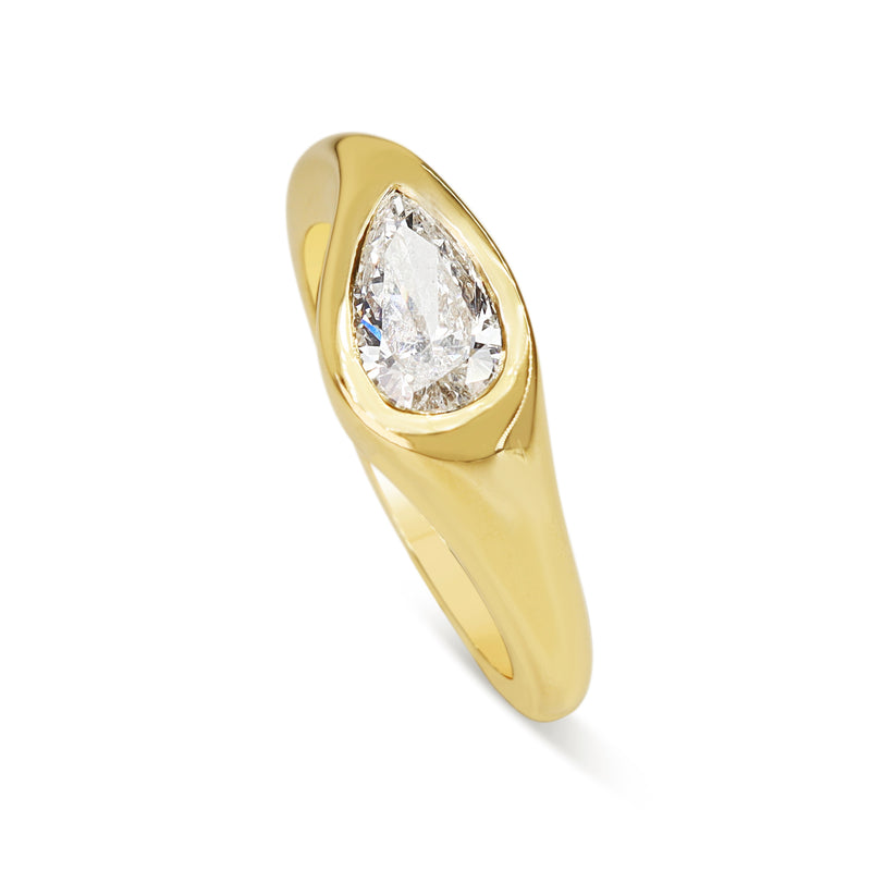 18ct Yellow Gold East West Pear Bezel Diamond Ring