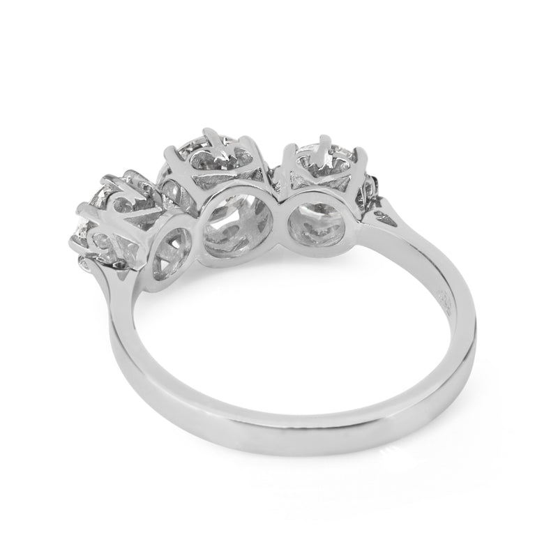 18ct White Gold Victorian Style 3 Stone Diamond Ring