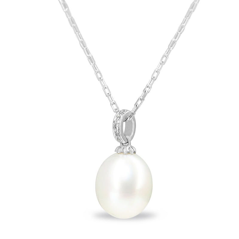 18ct White Gold 11mm South Sea Pearl and Diamond Necklace