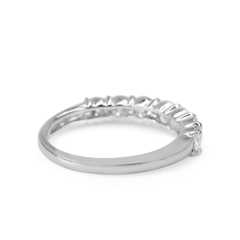 Platinum 1.04ct Diamond Shared Claw Band Ring